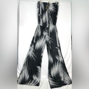 Shoreline Stylish Black and White Graphic Palm Print Strapless Women's Jumpsuit